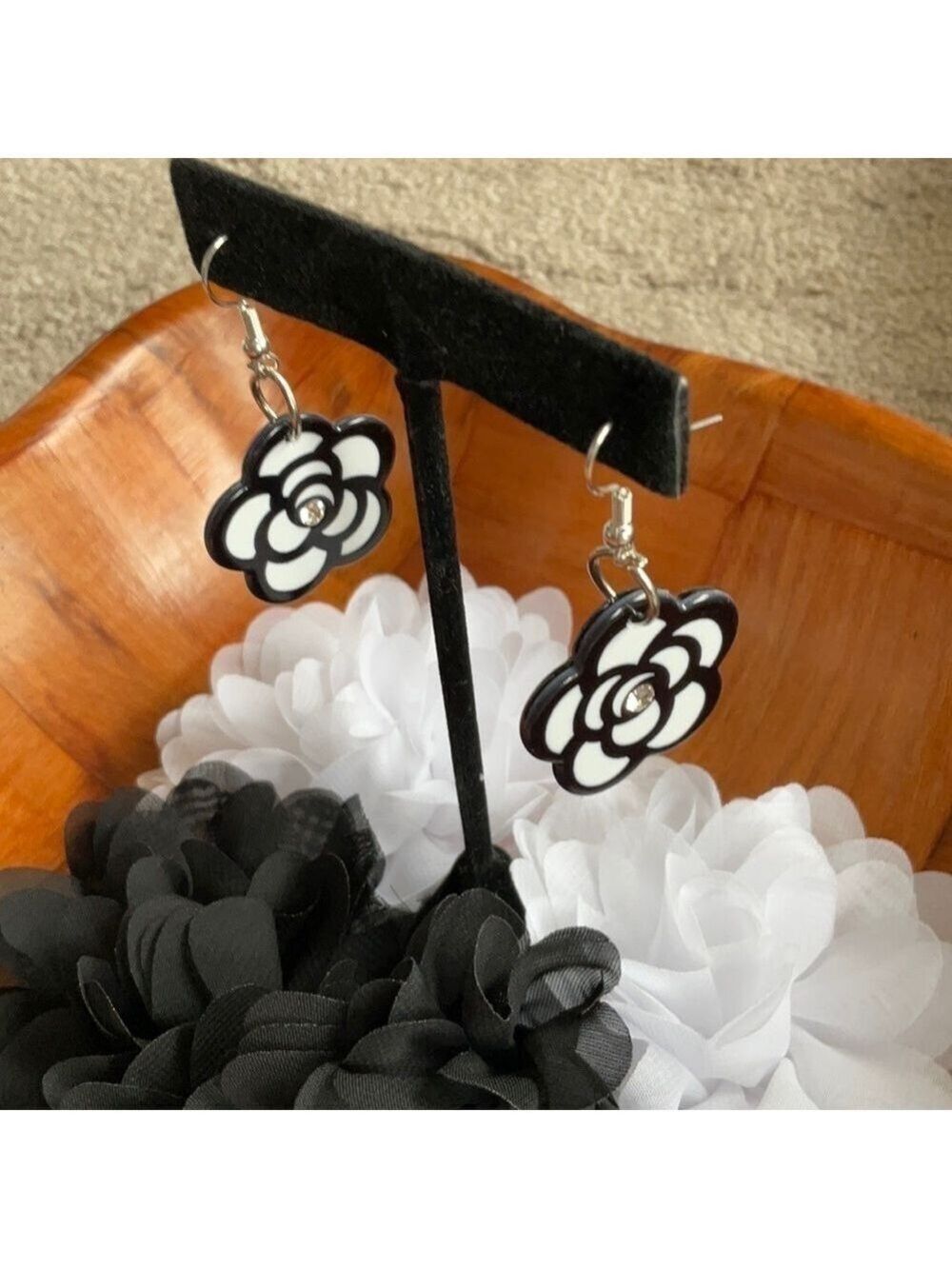 Black and White Camellia Flower Earrings and Necklace